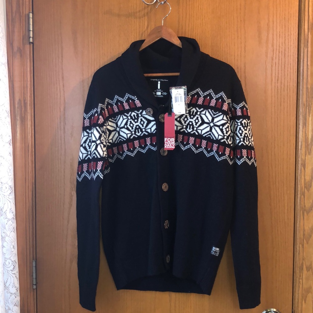 Men’s Jeans by Buffalo small sweater